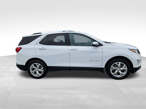 Used 2018 Chevrolet Equinox Premier image 5