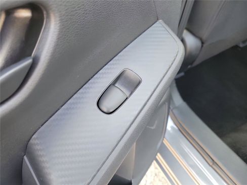 Used 2024 Nissan Sentra SV FWD image 15
