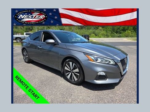 Used 2022 Nissan Altima 2.5 SV FWD image 1