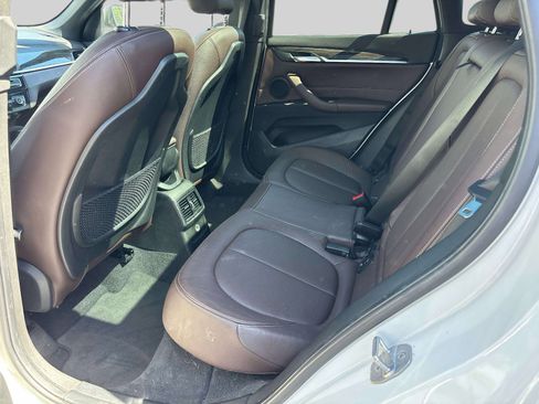 Used 2016 BMW X1 xDrive28i AWD/4WD image 10