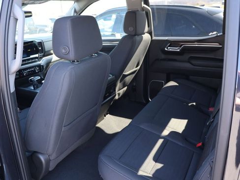 Used 2023 Chevrolet Silverado 1500 LT w/ Convenience Package II image 10