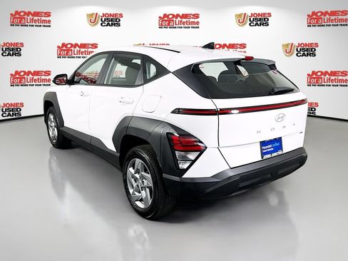 Certified 2026 Hyundai Kona SE AWD/4WD image 2