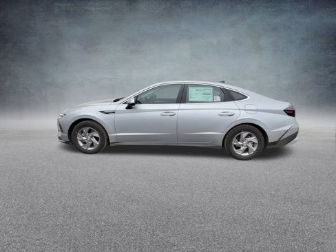 Used 2026 Hyundai Sonata SE image 14