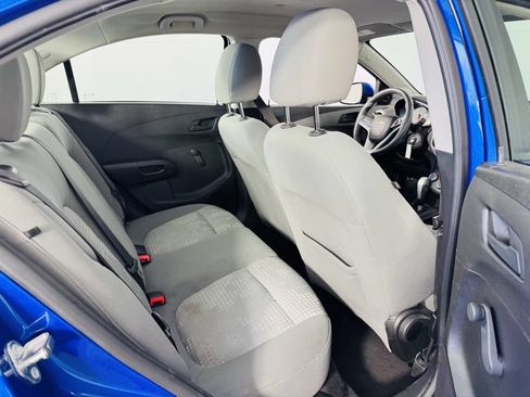 Used 2018 Chevrolet Sonic LS FWD image 23