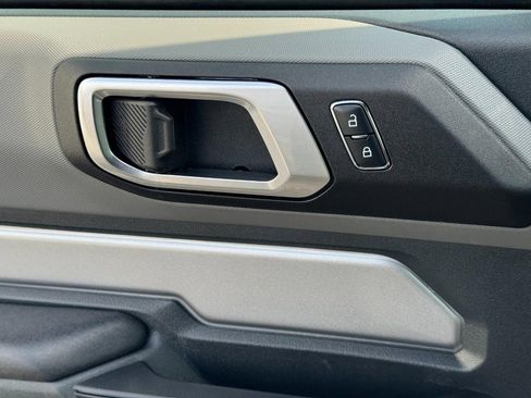 Used 2024 Ford Bronco Big Bend image 29