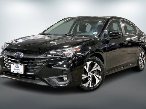 Used 2024 Subaru Legacy Premium image 3