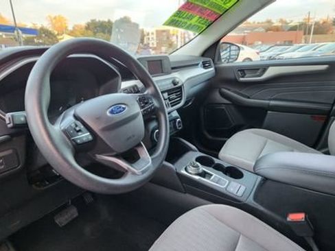 Used 2021 Ford Escape S image 6