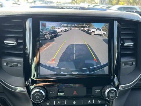 Used 2024 RAM 1500 Laramie image 24