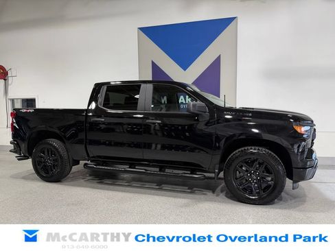 Used 2026 Chevrolet Silverado 1500 Custom w/ Turbomax Blackout Package AWD/4WD image 3