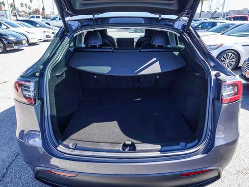 Used 2023 Tesla Model Y Long Range image 26