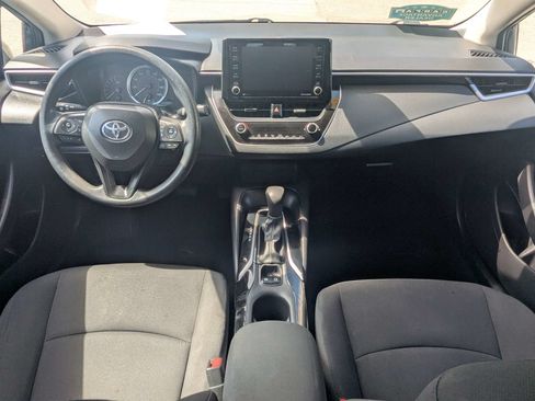 Used 2022 Toyota Corolla LE FWD image 7