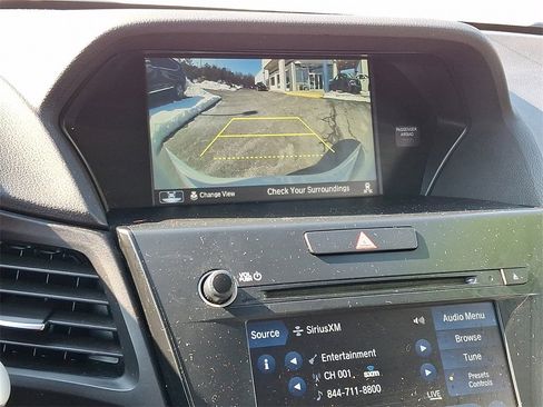 Certified 2020 Acura ILX w/ Premium Package image 18