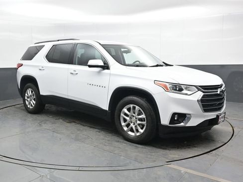 Used 2020 Chevrolet Traverse LT w/ LPO, Floor Liner Package AWD/4WD image 5
