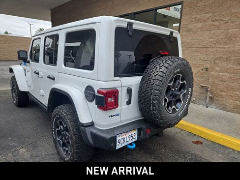 Used 2022 Jeep Wrangler Unlimited Rubicon 4xe w/ Steel Bumper Group AWD/4WD image 5