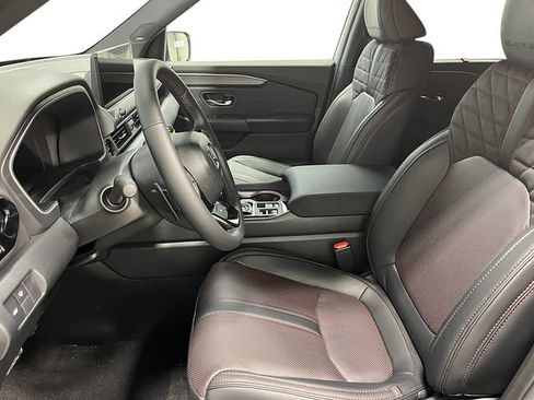 New 2026 Honda Pilot Black Edition image 11