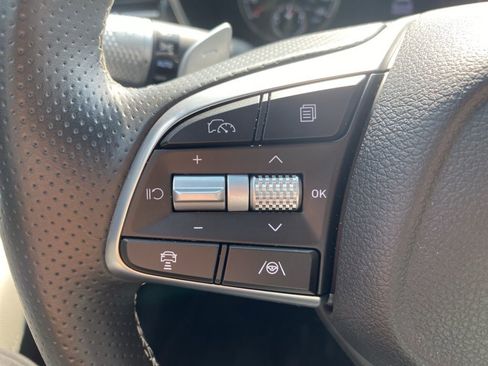 Used 2025 Genesis G70 3.3T Advanced image 24