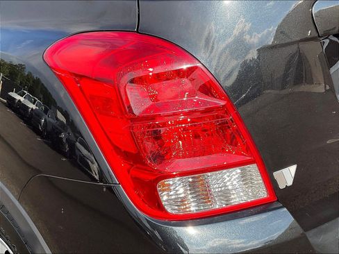 Used 2016 Chevrolet Trax LS FWD image 22