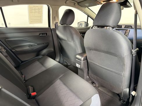 Used 2023 Nissan Versa SV FWD image 28