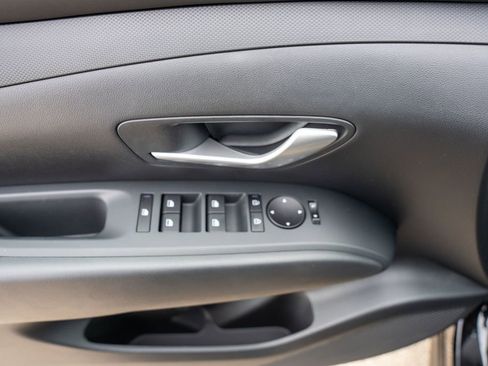 New 2026 Hyundai Tucson SEL image 16