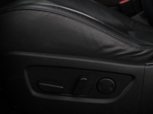 Used 2021 MAZDA CX-30 AWD 2.5 S w/ Premium Package image 12