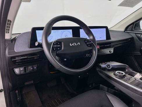 Used 2024 Kia EV6 Wind AWD/4WD image 10