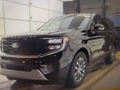 Used 2025 Ford Expedition Platinum