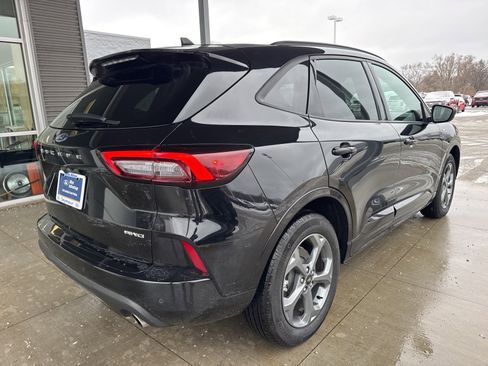 Certified 2024 Ford Escape ST-Line w/ Tech Pack #1 image 8