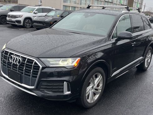 Used 2021 Audi Q7 2.0T Premium w/ Convenience Package image 3