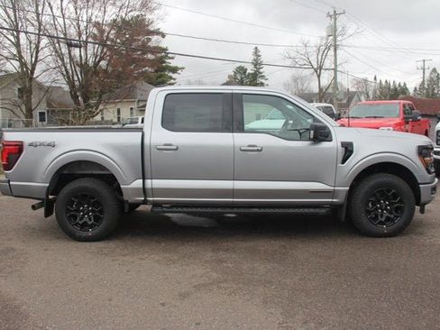 New 2025 Ford F150 XLT w/ Equipment Group 302A MID image 6