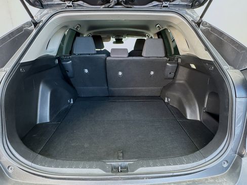 Used 2023 Toyota RAV4 LE image 17