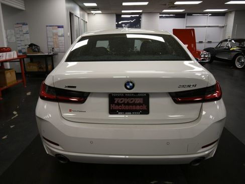 Used 2025 BMW 330i xDrive Sedan AWD/4WD image 6