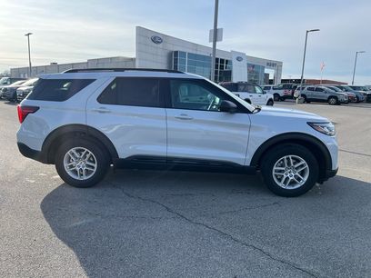 New 2026 Ford Explorer Active w/ Active Comfort Package