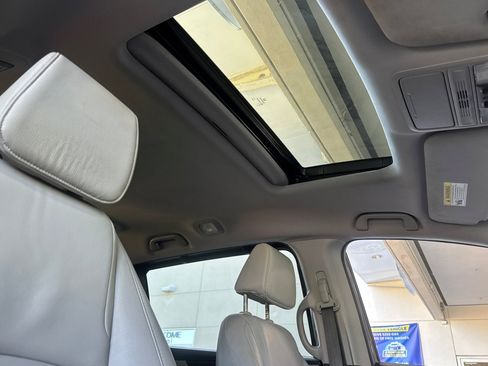 Used 2019 Honda Odyssey EX-L image 14