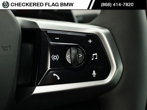 Used 2025 BMW 530i w/ M Sport Package image 35