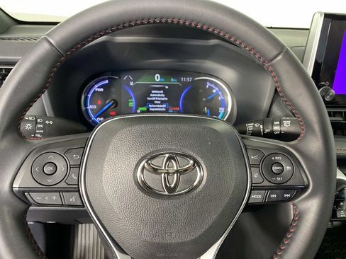 Used 2024 Toyota RAV4 SE AWD/4WD image 15