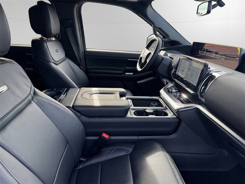 New 2026 Ford Expedition Max Platinum w/ Stealth Performance Package image 14