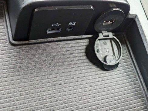 Used 2017 RAM 2500 Laramie w/ Sport Appearance Group AWD/4WD image 22