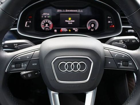 Used 2022 Audi Q7 3.0T Prestige AWD/4WD image 16