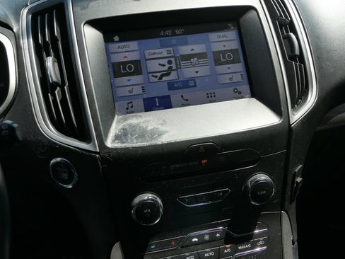 Used 2017 Ford Edge SEL w/ Equipment Group 201A FWD image 19