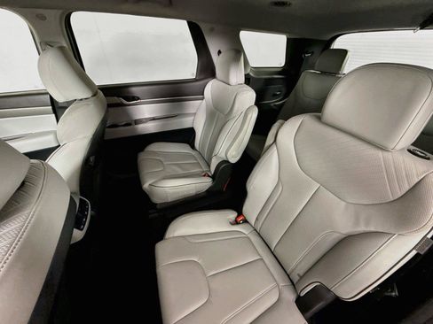 Used 2024 Hyundai Palisade SEL AWD/4WD image 11