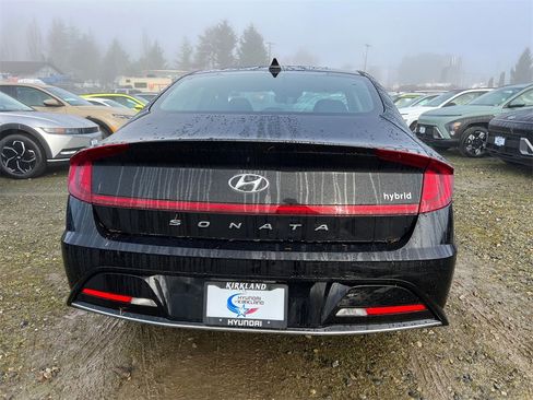 Certified 2023 Hyundai Sonata SEL w/ Cargo Package image 9