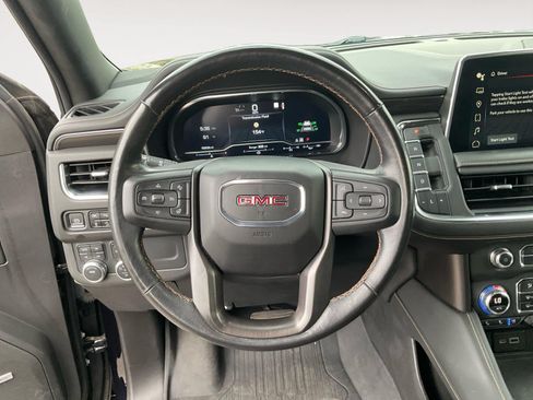 Used 2023 GMC Yukon XL AT4 AWD/4WD image 12