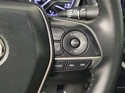 Used 2023 Toyota Camry XLE FWD image 27