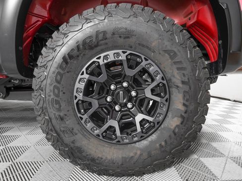 Used 2025 Ford F150 Raptor w/ Equipment Group 803A Raptor R image 32