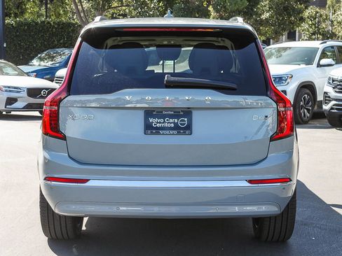 New 2026 Volvo XC90 B6 Ultra w/ Protection Package AWD/4WD image 6
