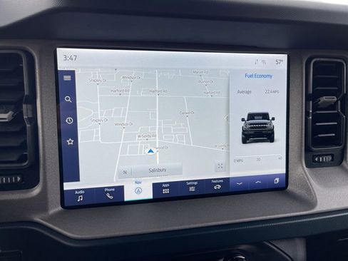 Used 2024 Ford Bronco Outer Banks image 10