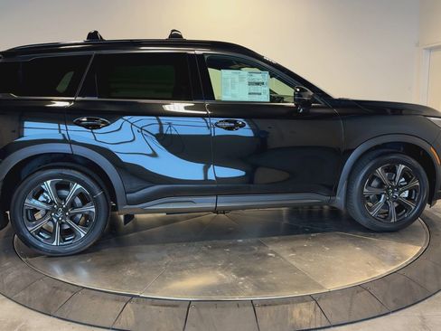 New 2026 INFINITI QX60 Autograph w/ Dark Cargo Package image 9