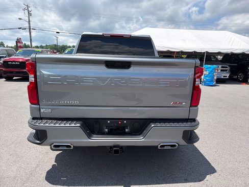 Used 2024 Chevrolet Silverado 1500 RST w/ Z71 Off-Road Package AWD/4WD image 7