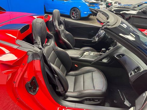 Used 2016 Chevrolet Corvette Stingray Convertible w/ 3LT Preferred Equipment Group RWD image 16
