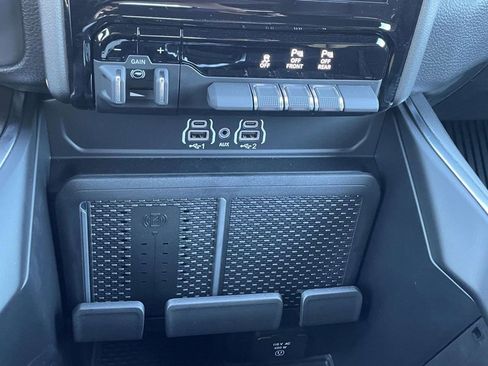New 2026 RAM 1500 Big Horn AWD/4WD image 20